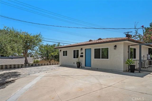 3713 Don Benito Ct, Pasadena, CA 91107
