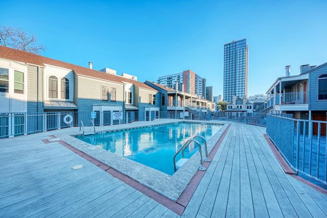 2529 Rio Grande ST 100, Austin, TX 78705