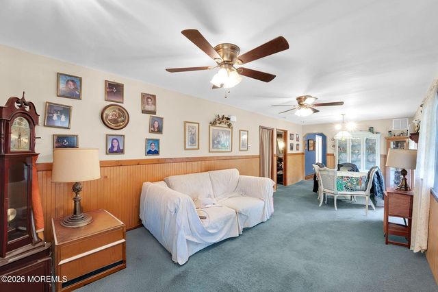 9 Holly Street, Keansburg, NJ 07734