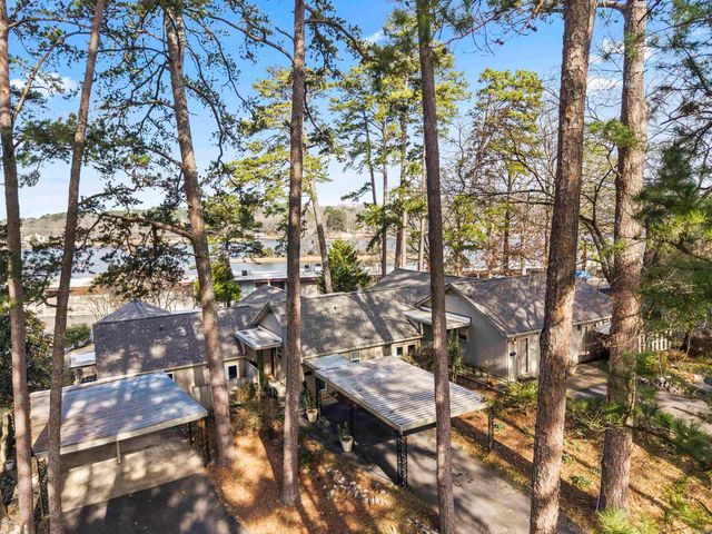 220 SUNSET BAY Road, Hot Springs, AR 71901