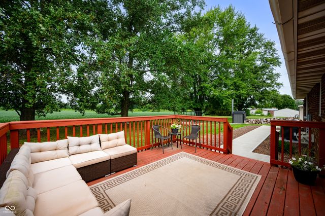 9767 S 250 E, Markleville, IN 46056