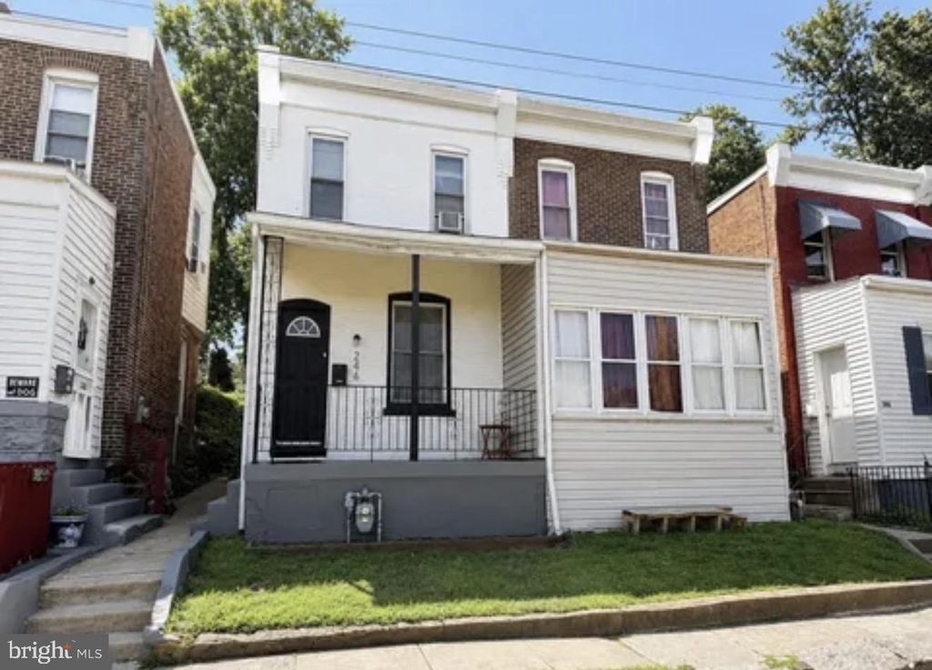 246 MILL ST, Darby, PA 19023