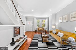 3573 CALUMET ST, Philadelphia, PA 19129