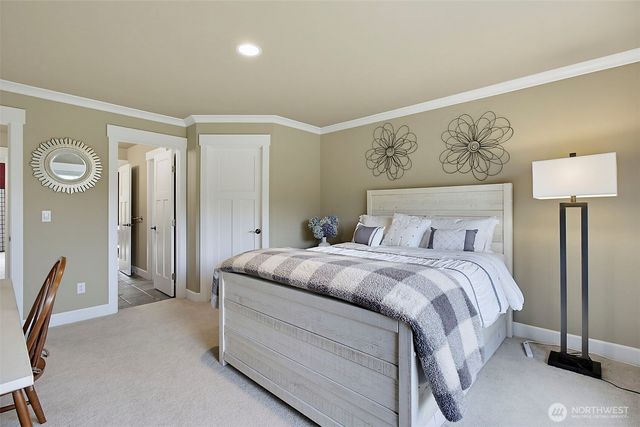 6402 Fairway Place SE, Snoqualmie, WA 98065