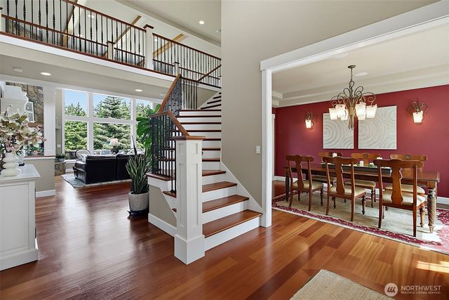 6402 Fairway Place SE, Snoqualmie, WA 98065