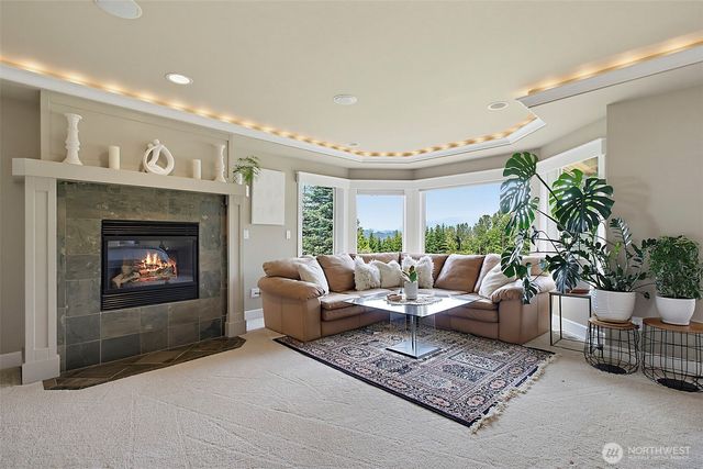 6402 Fairway Place SE, Snoqualmie, WA 98065