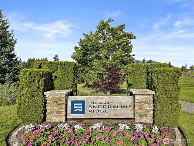 6402 Fairway Place SE, Snoqualmie, WA 98065