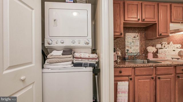 2399 S MAIN RD, Vineland, NJ 08360