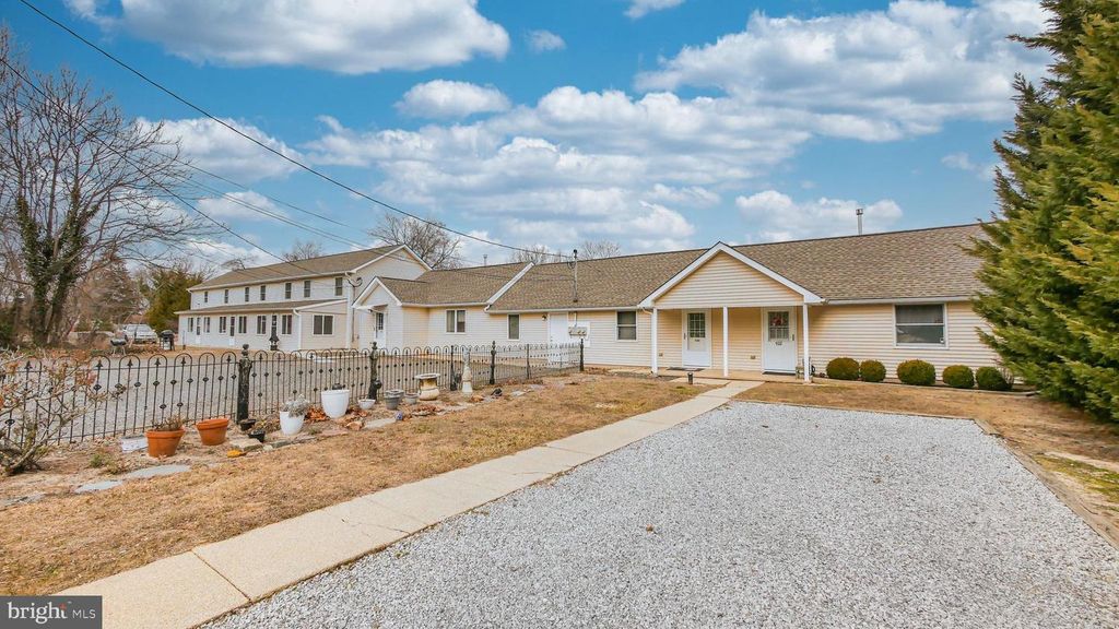 2399 S MAIN RD, Vineland, NJ 08360