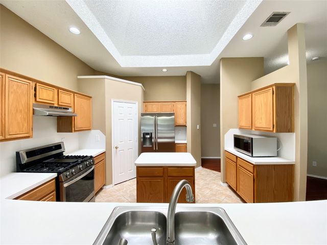 813 Snapdragon Lane, Plano, TX 75075