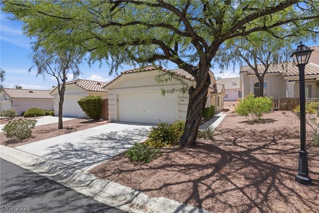 3747 Toroweap Ridge Street, Las Vegas, NV 89147