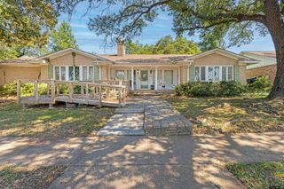 100 Samuel Street, Tyler, TX 75701