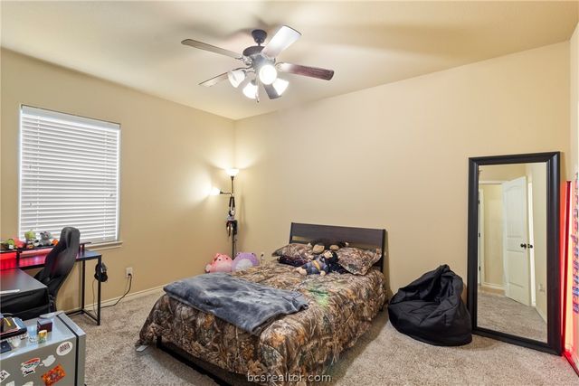 3417 General Parkway N, College Station, TX 77845