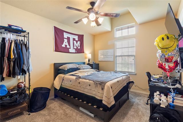 3417 General Parkway N, College Station, TX 77845