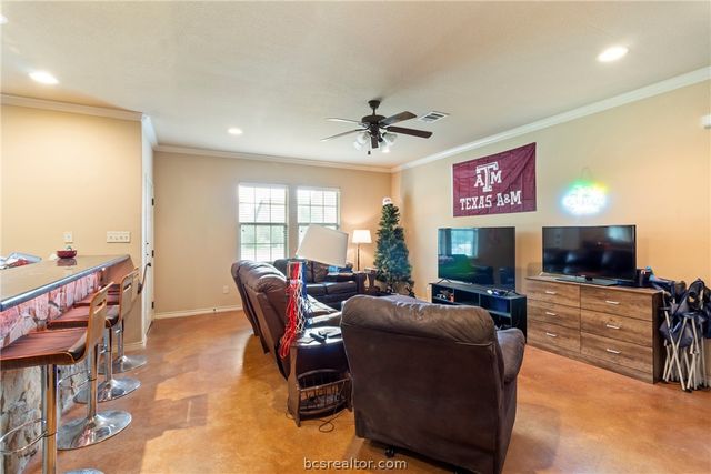 3417 General Parkway N, College Station, TX 77845
