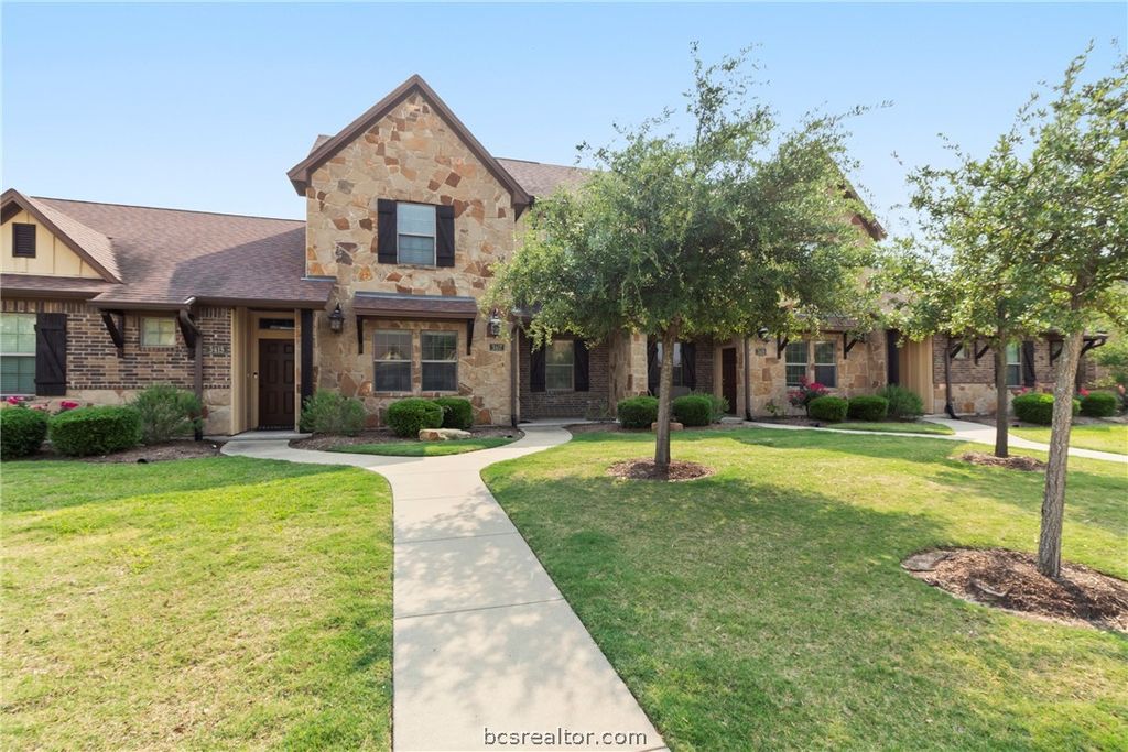 3417 General Parkway N, College Station, TX 77845