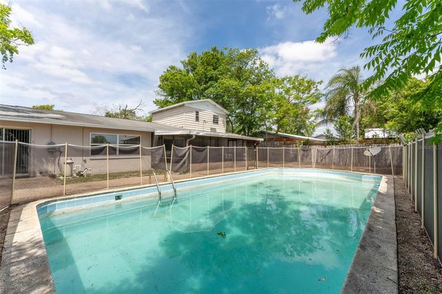 2713 GREENFIELD AVENUE, Orlando, FL 32808