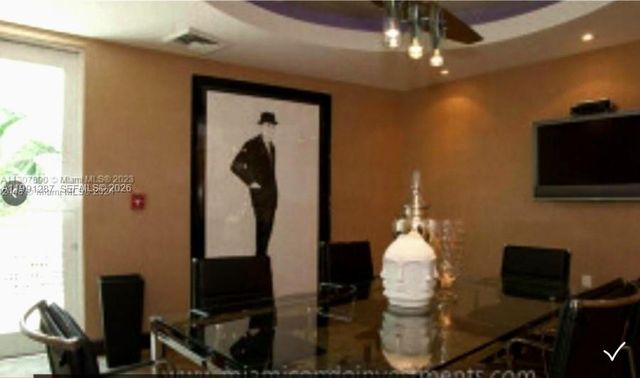 253 NE 2nd St 905, Miami, FL 33132