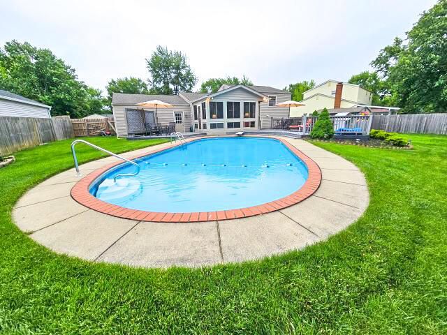 528 Pickerington Hills Drive, Pickerington, OH 43147