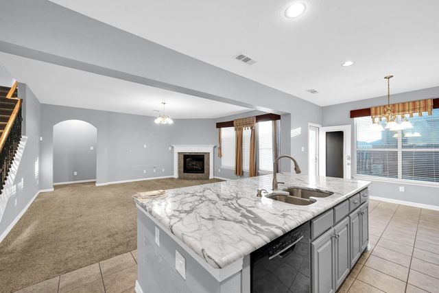 716 Candle Meadow Boulevard, Desoto, TX 75115