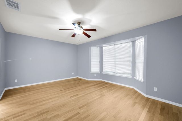 716 Candle Meadow Boulevard, Desoto, TX 75115