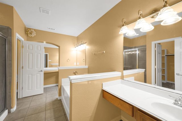 716 Candle Meadow Boulevard, Desoto, TX 75115