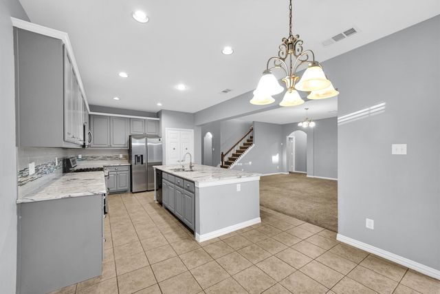 716 Candle Meadow Boulevard, Desoto, TX 75115