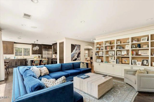 10520 Blythe Avenue, Los Angeles, CA 90064