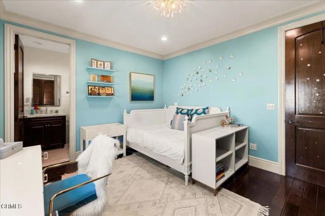 10520 Blythe Avenue, Los Angeles, CA 90064