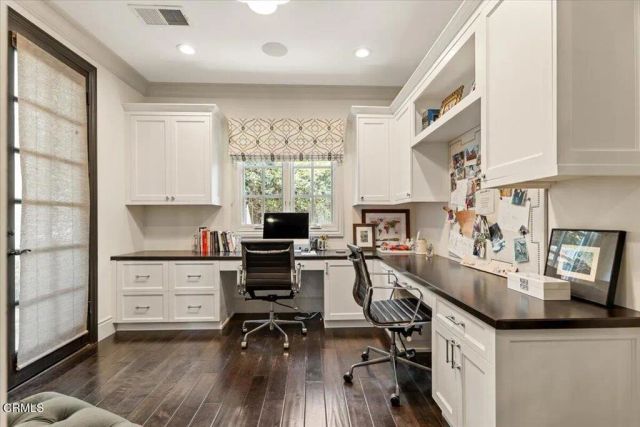 10520 Blythe Avenue, Los Angeles, CA 90064