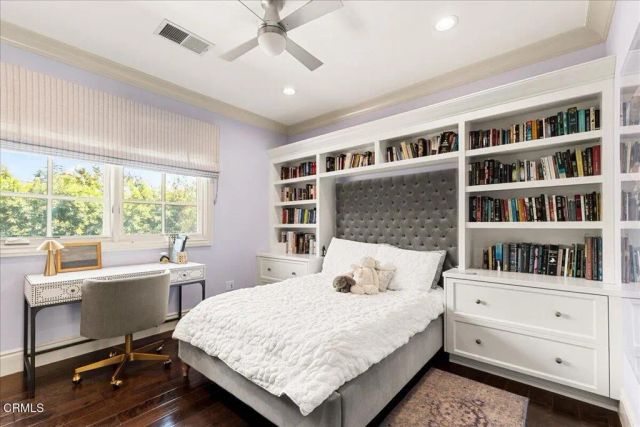 10520 Blythe Avenue, Los Angeles, CA 90064