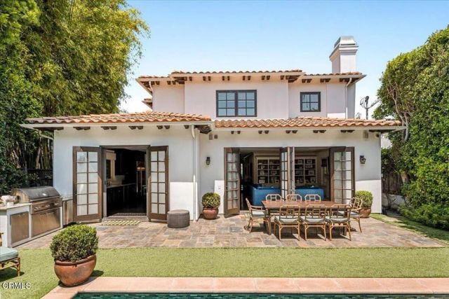 10520 Blythe Avenue, Los Angeles, CA 90064