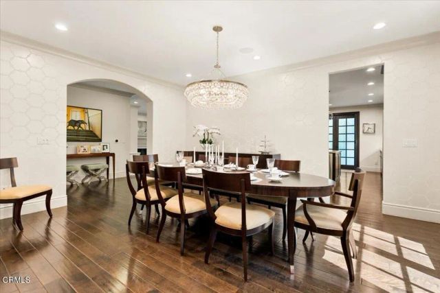 10520 Blythe Avenue, Los Angeles, CA 90064