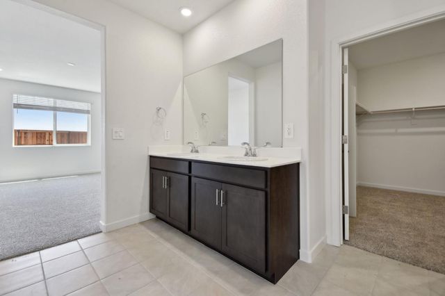 1292 Bastion Ave, Galt, CA 95632