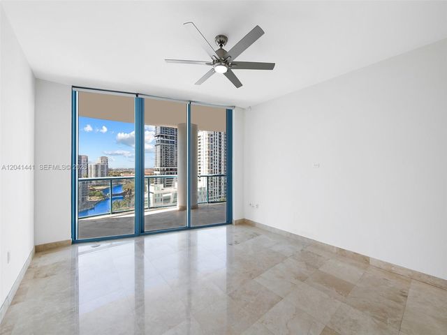 333 Las Olas Way 1502, Fort Lauderdale, FL 33301