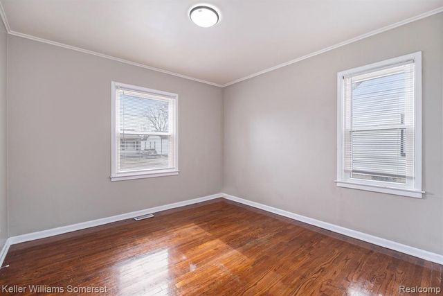 12849 Sarsfield Avenue, Warren, MI 48089