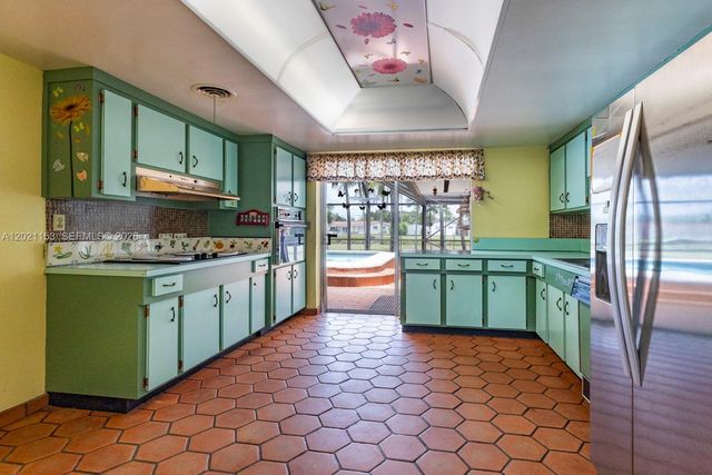 8791 SW 85th St, Miami, FL 33173