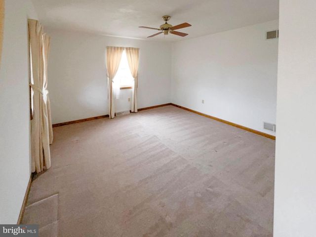 134 PLEASANT VIEW CT, East Berlin, PA 17316