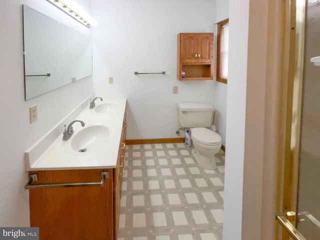 134 PLEASANT VIEW CT, East Berlin, PA 17316