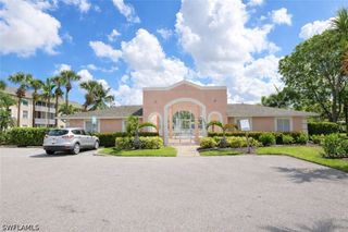 3225 Cypress Glen WAY 105, Naples, FL 34109