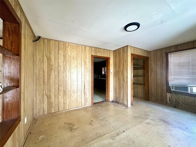 1148 Old Nails Creek RD, Giddings, TX 78942