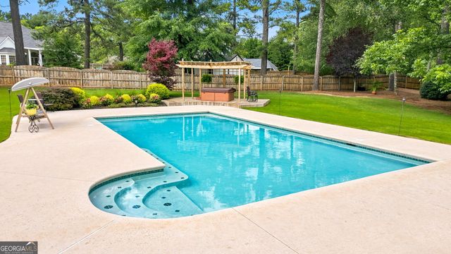 225 Sunny Hollow, Mcdonough, GA 30252