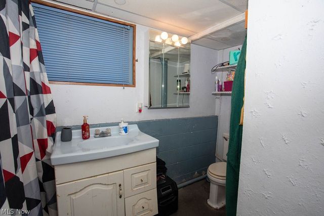 3490 Warwick Court, Canfield, OH 44406