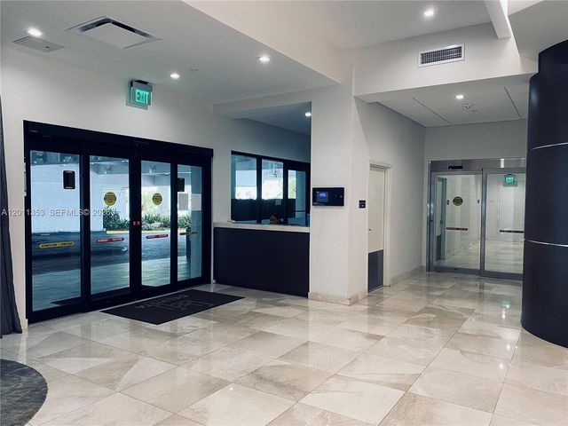 20225 NE 34th Ct 1111, Aventura, FL 33180