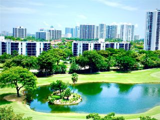 20225 NE 34th Ct 1111, Aventura, FL 33180