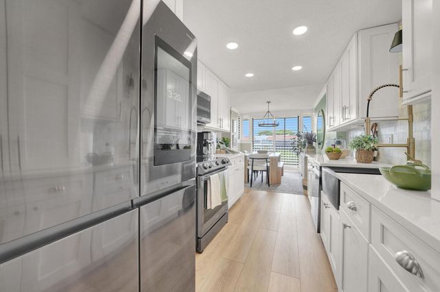 800 Jeffery Street 403, Boca Raton, FL 33487