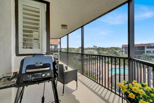800 Jeffery Street 403, Boca Raton, FL 33487