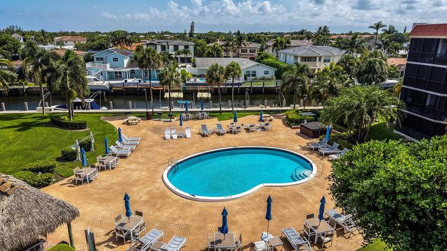 800 Jeffery Street 403, Boca Raton, FL 33487