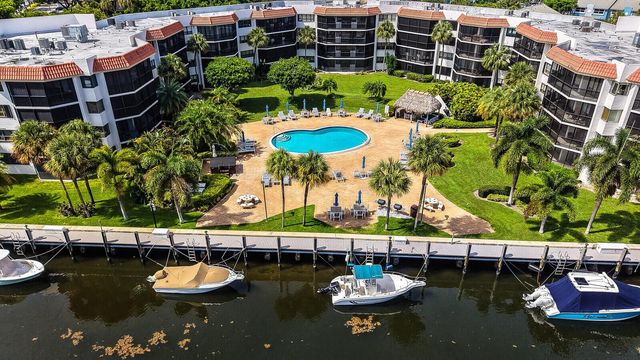 800 Jeffery Street 403, Boca Raton, FL 33487
