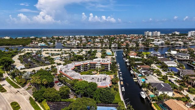 800 Jeffery Street 403, Boca Raton, FL 33487